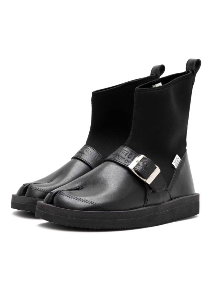 Split-toe Ankle Boot with Buckle - Black