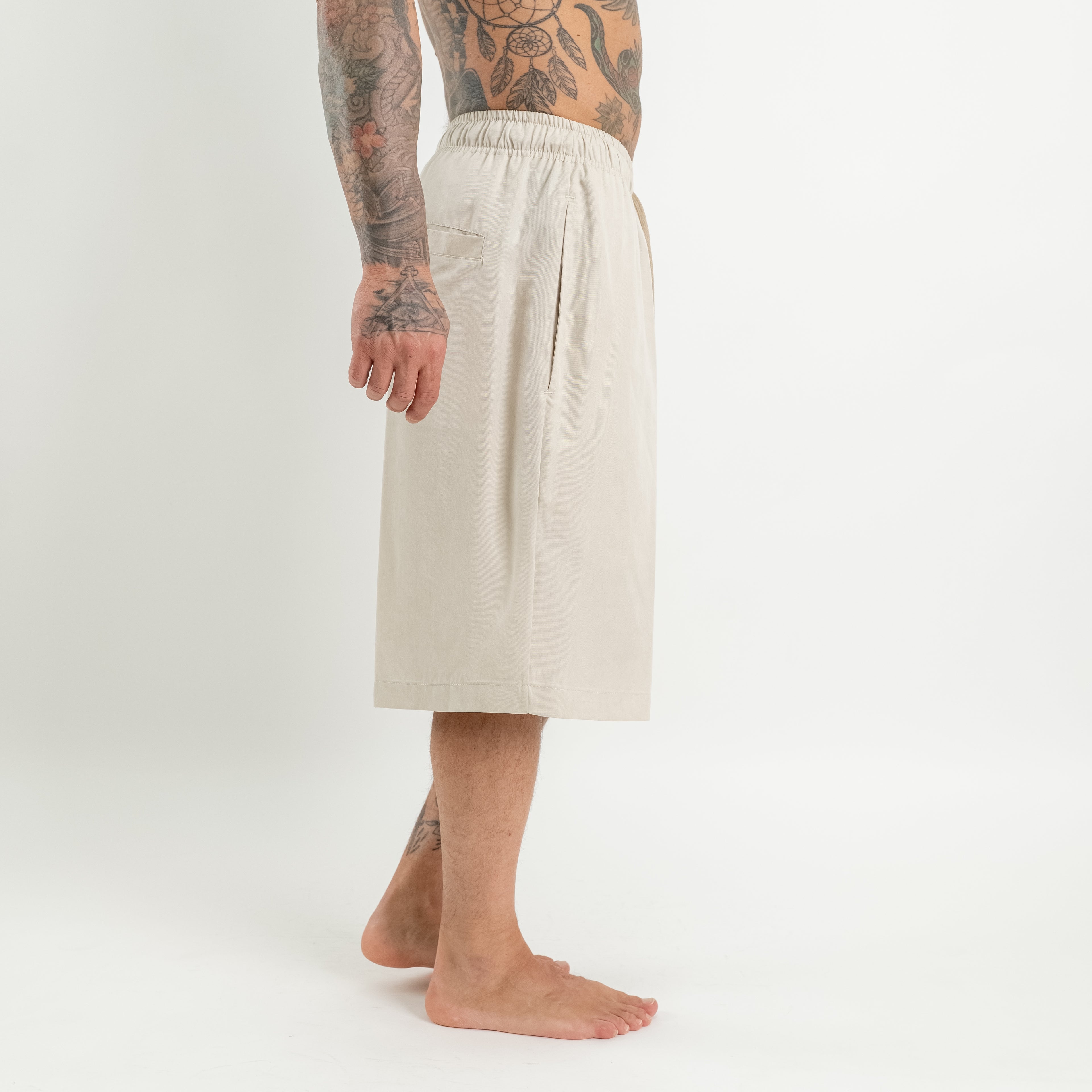 Bermuda con elastico loose fit