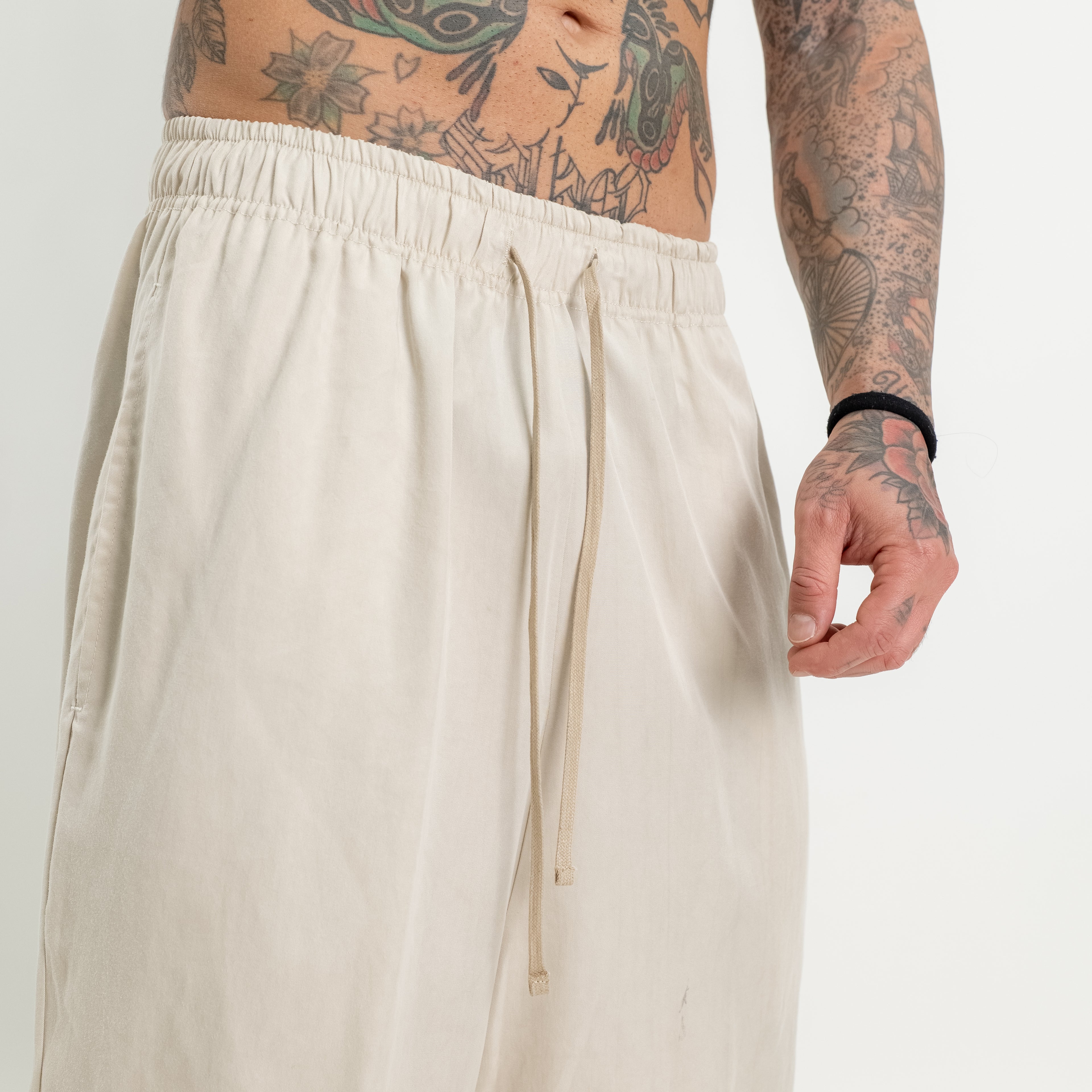 Bermuda con elastico loose fit