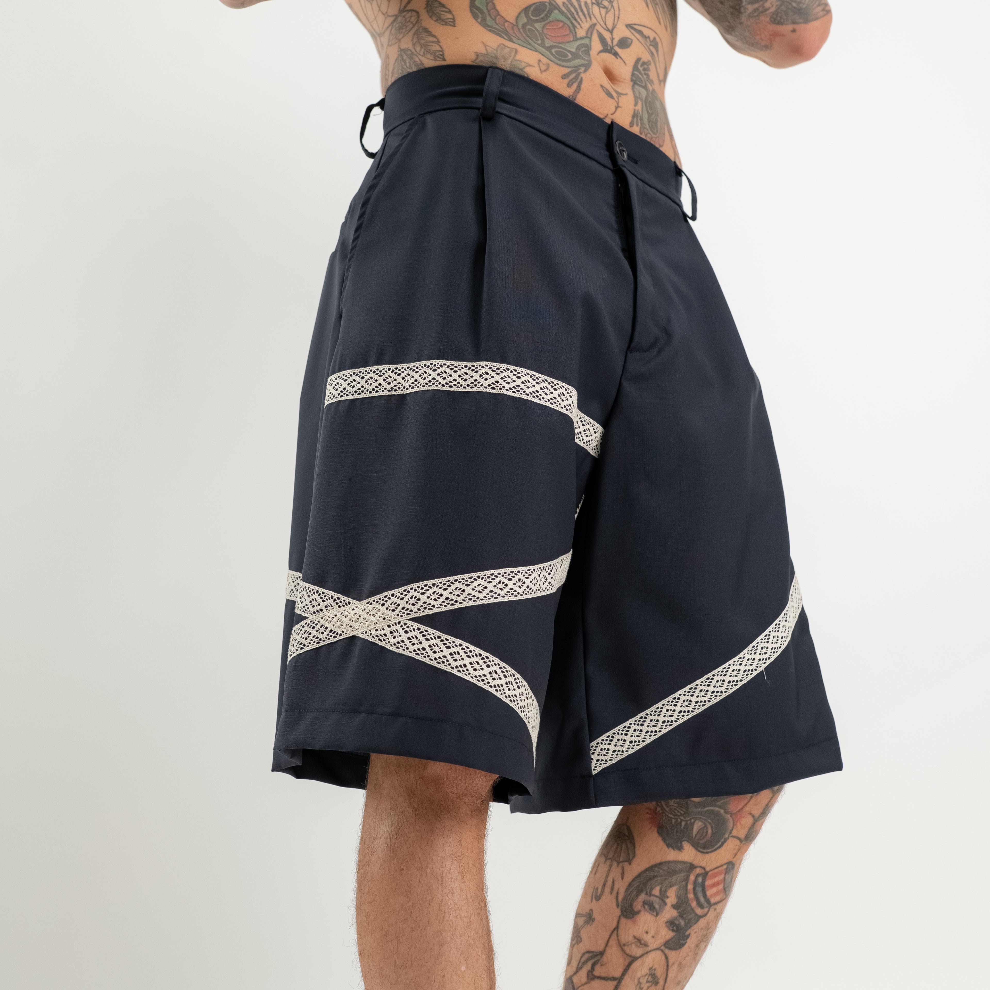 Bermuda bande macrame