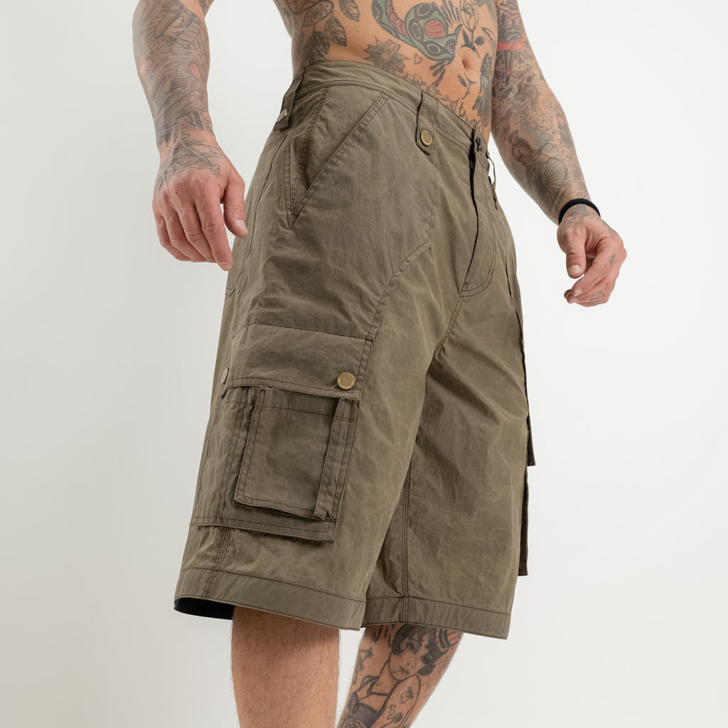 Bermuda carpenter cargo shorts