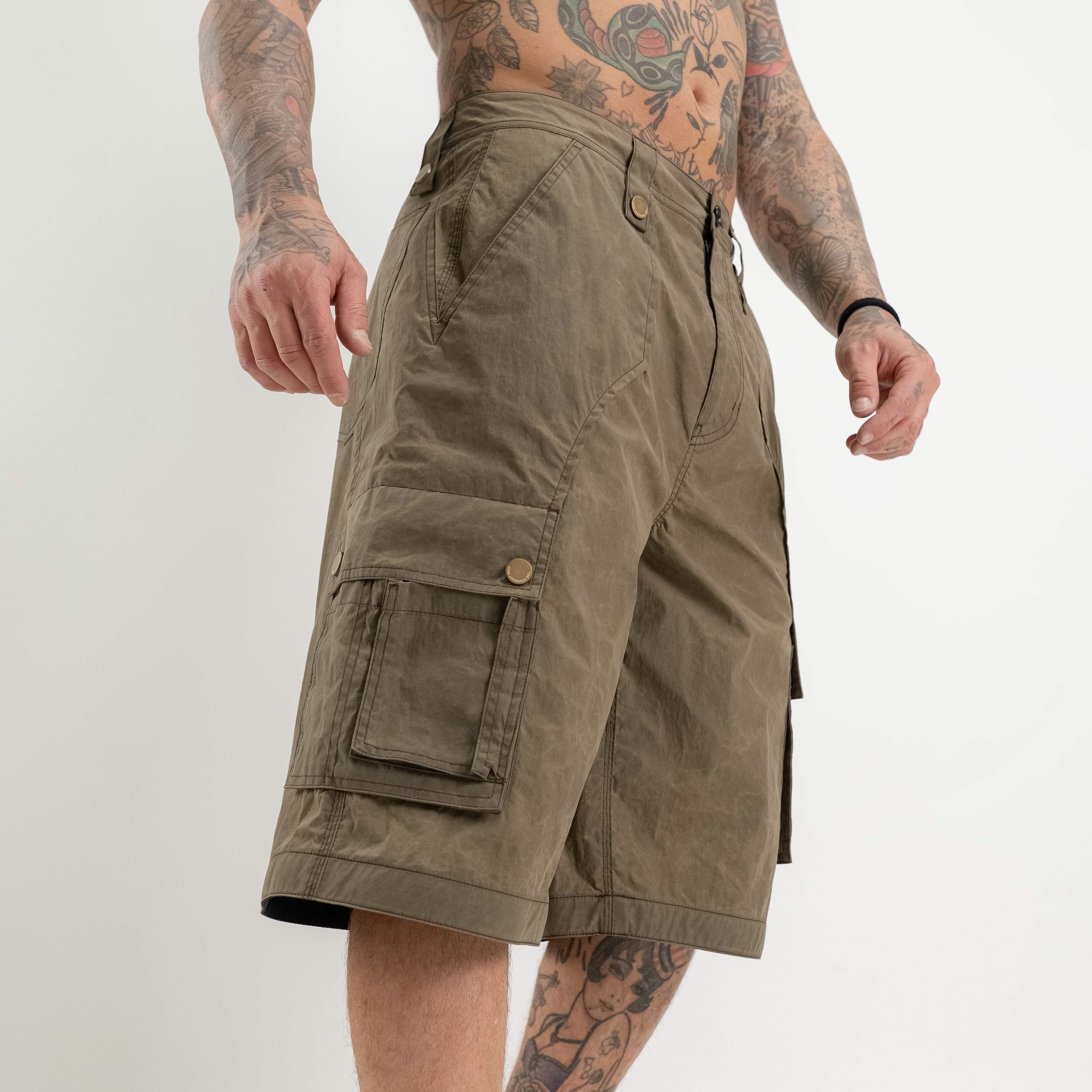 Bermuda carpenter cargo shorts