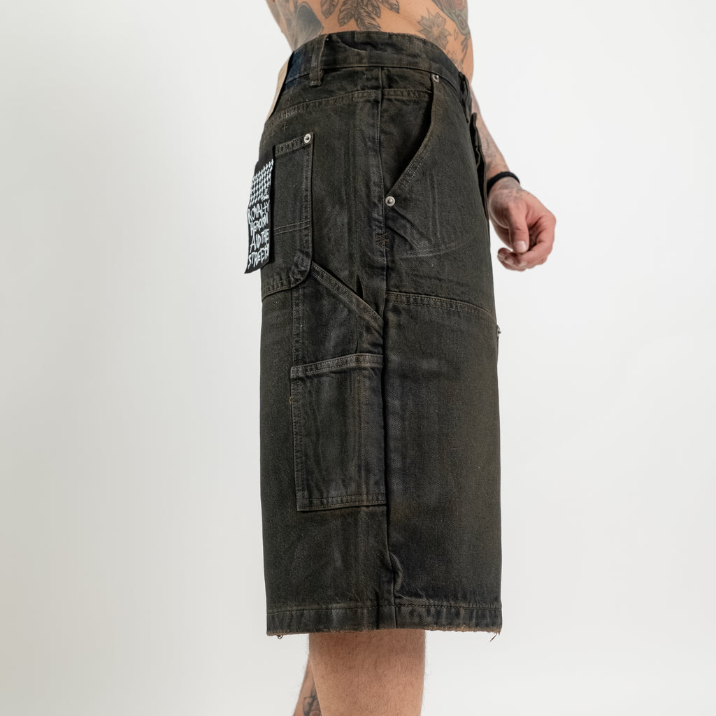 Bermuda carpenter villain grey