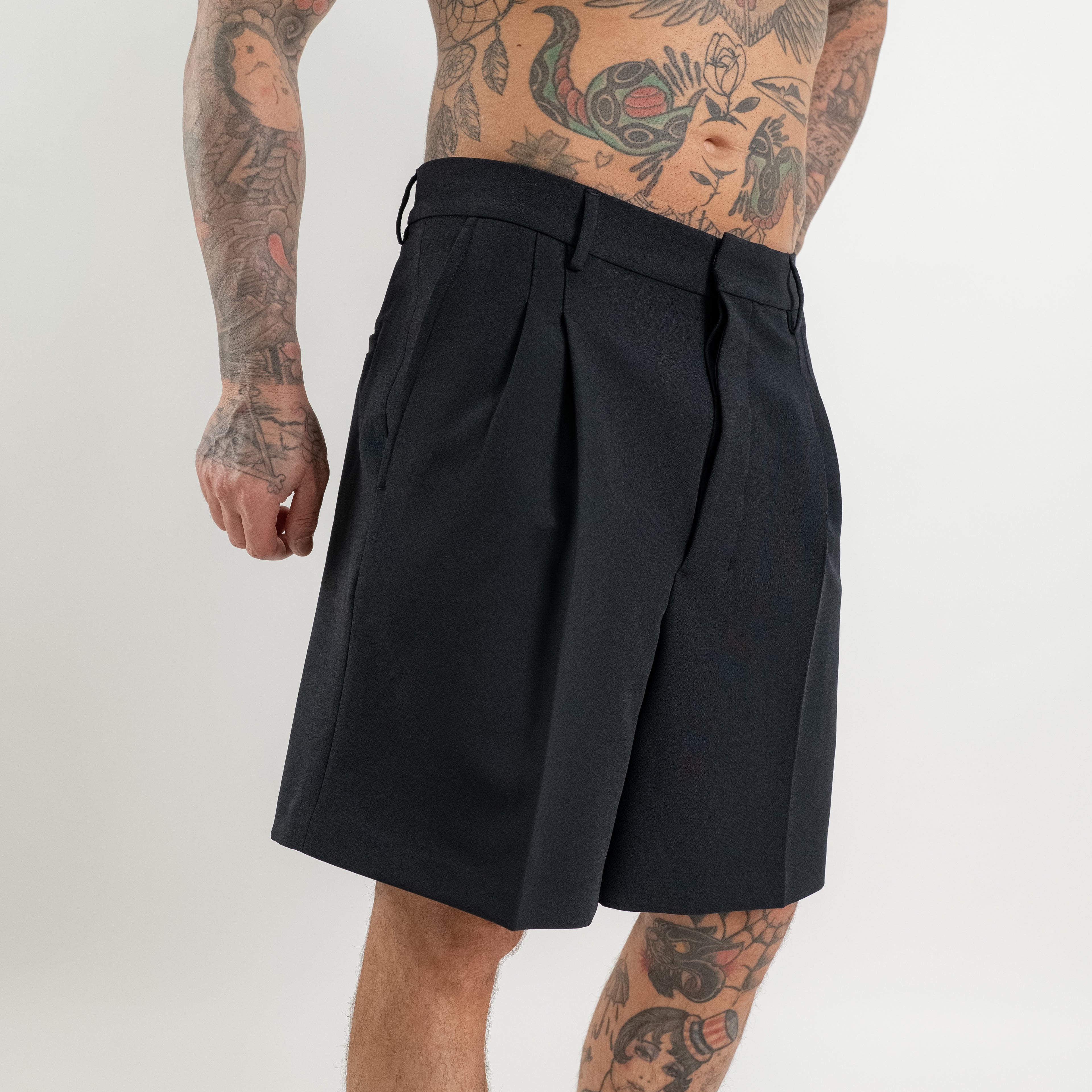 Bermuda Sartoriale doppia pinces in crepe di cotone