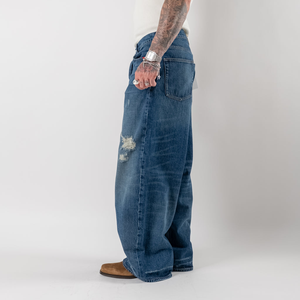 Destructed Baggy Jeans