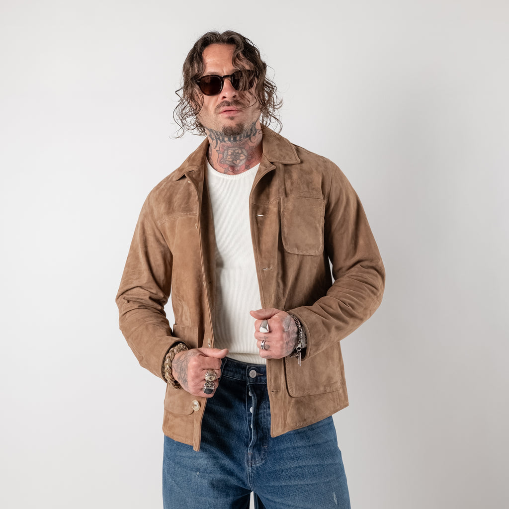 Giacca in pelle scamosciata con tasche applicate