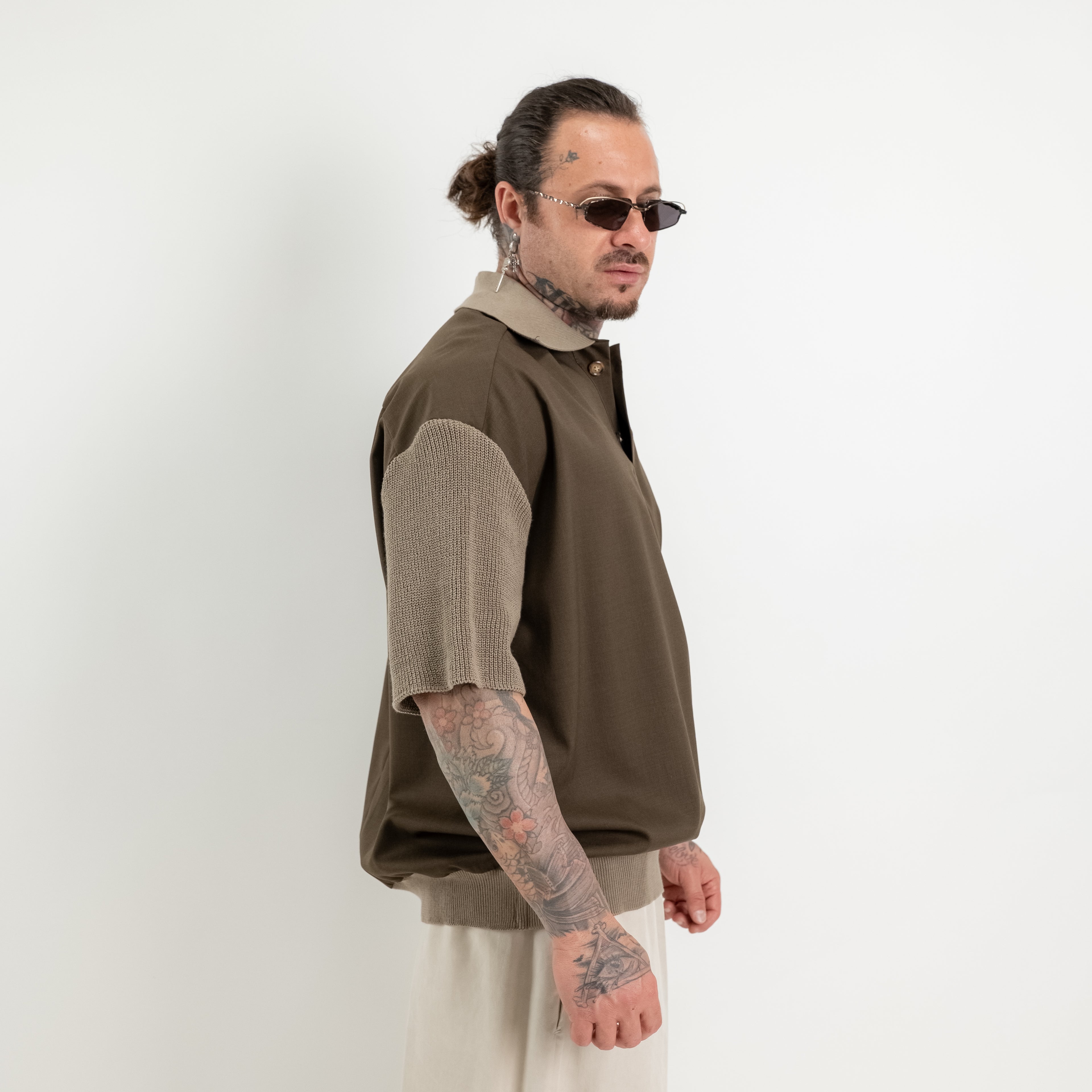 Polo oversize in fresco  lana con collo e maniche in maglia di cotone