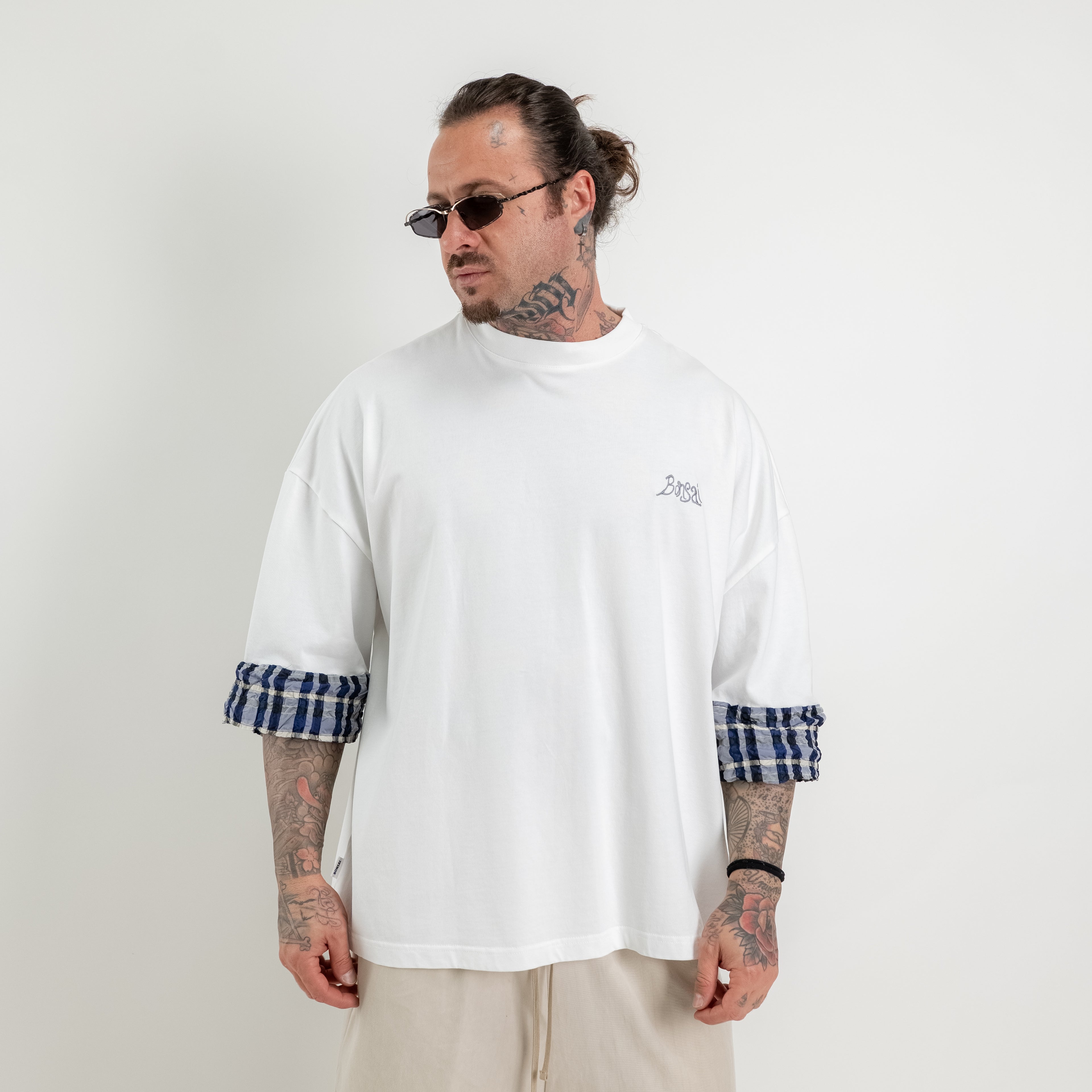 T-shirt folded sleeve
