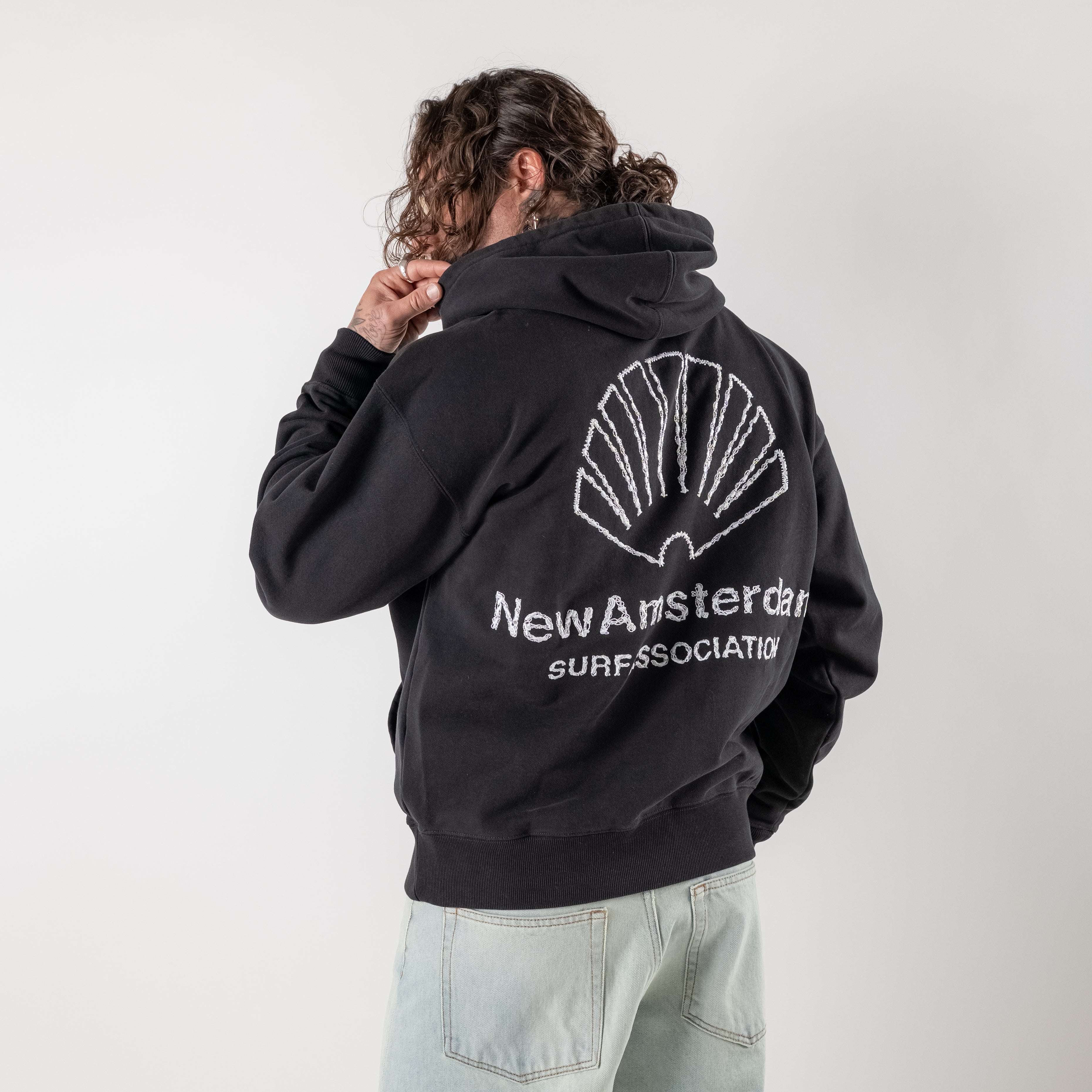 Hooded sweatshirt with shell logo
