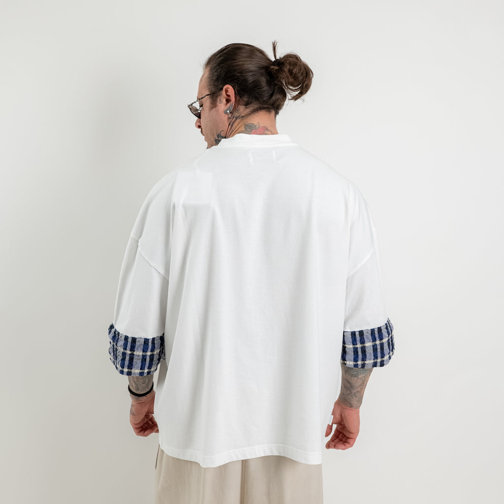 T-shirt folded sleeve