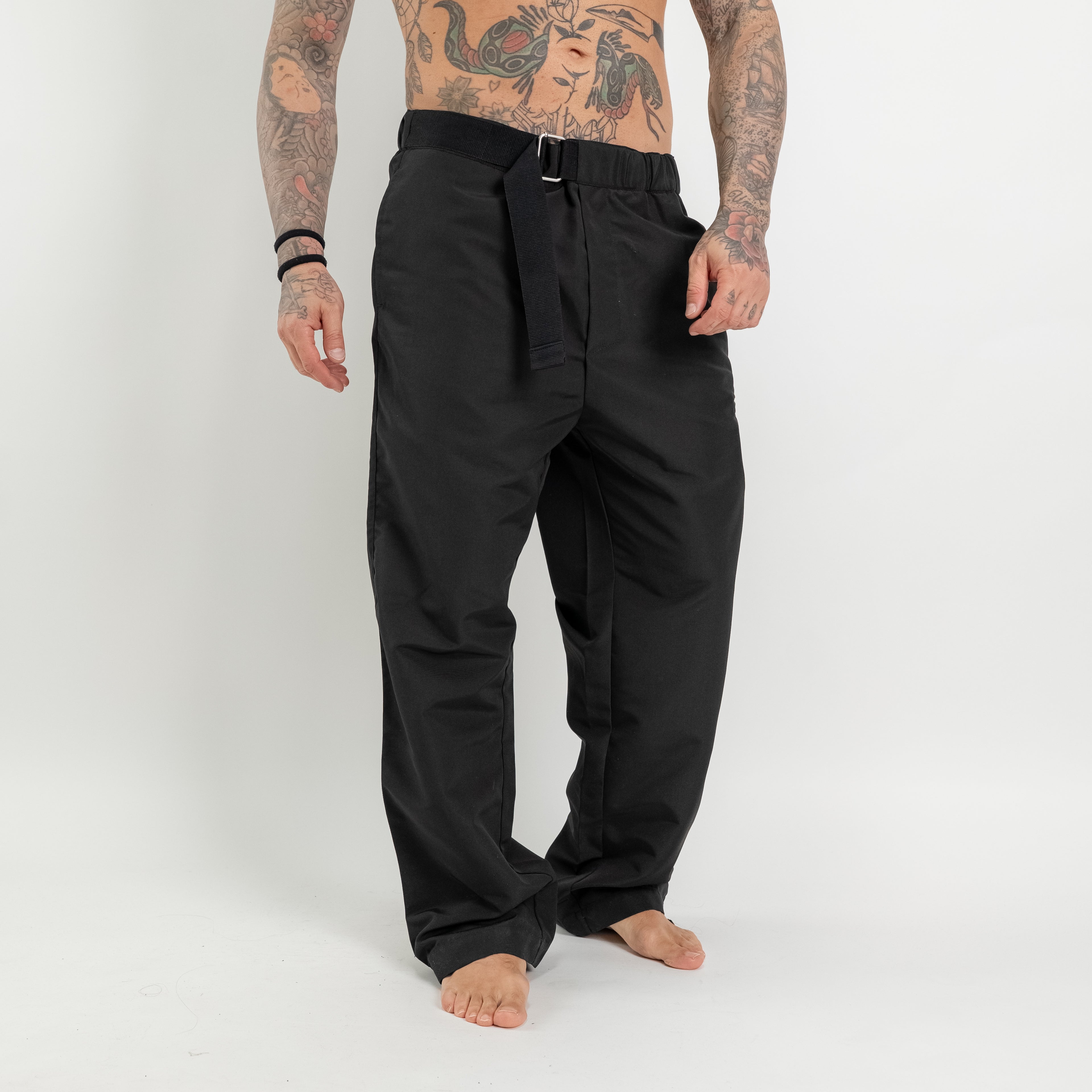 Pantalone con cintura in tessuto tecnico