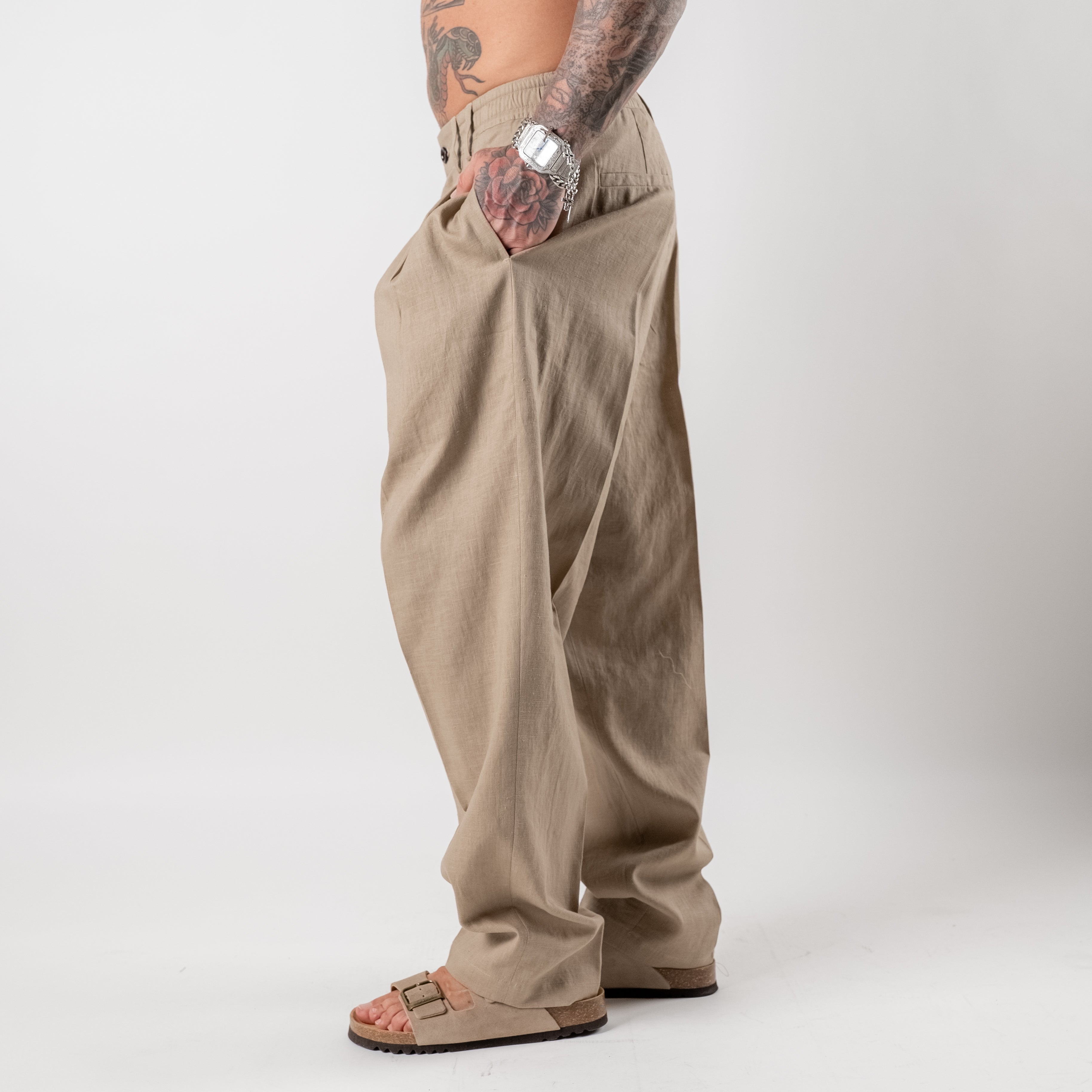 Linen trousers with elasticated waist