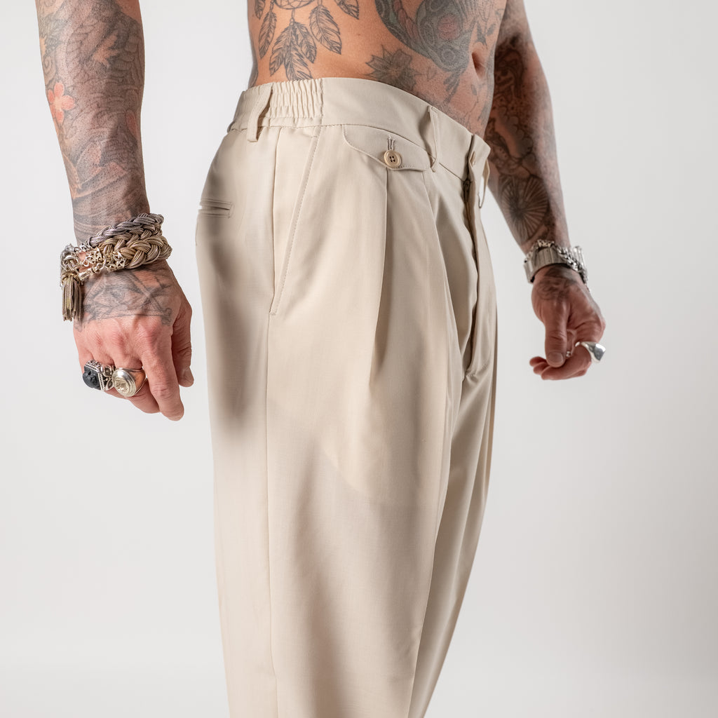 Tailored double-pleated trousers with watch pocket
