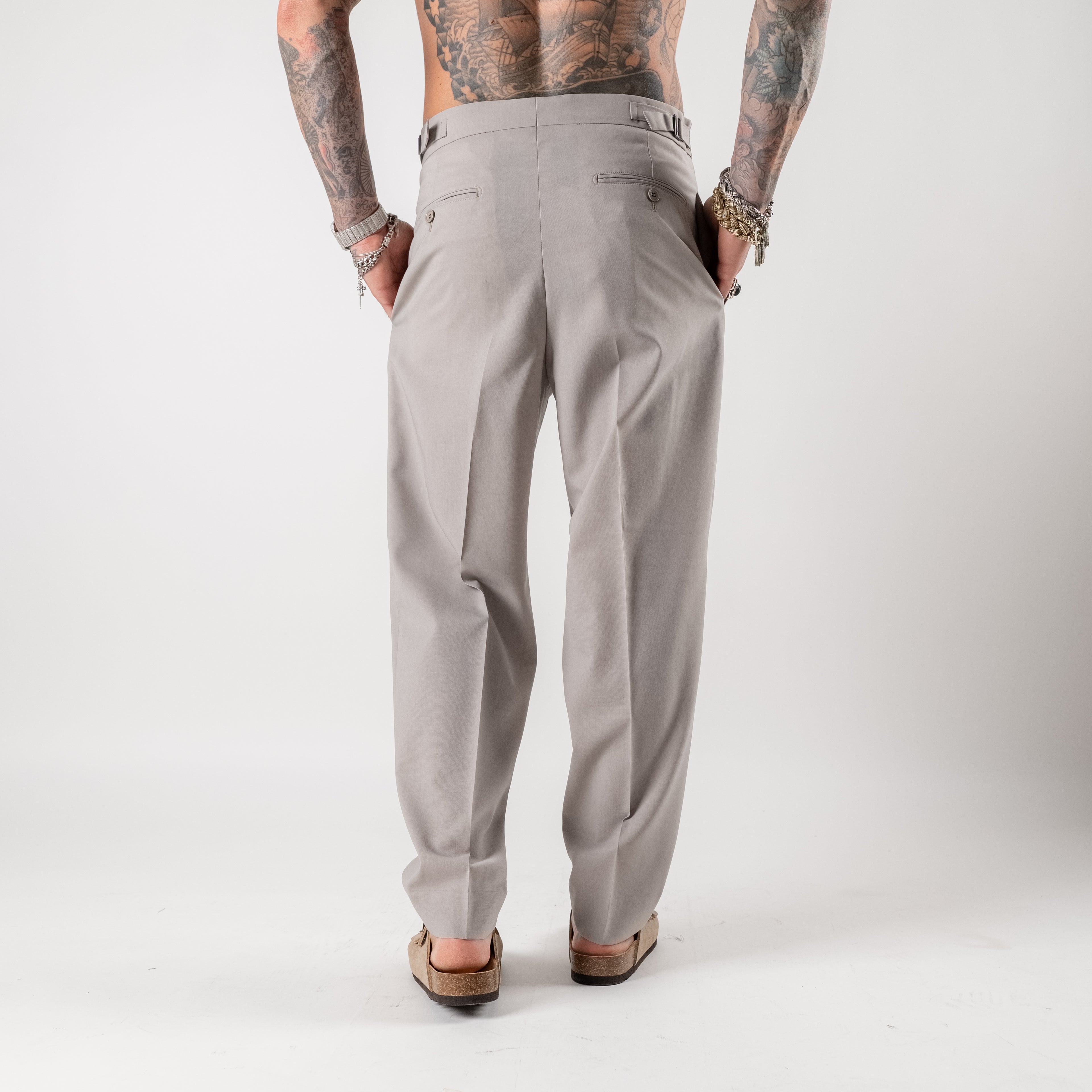 Cool wool trousers with side buckle