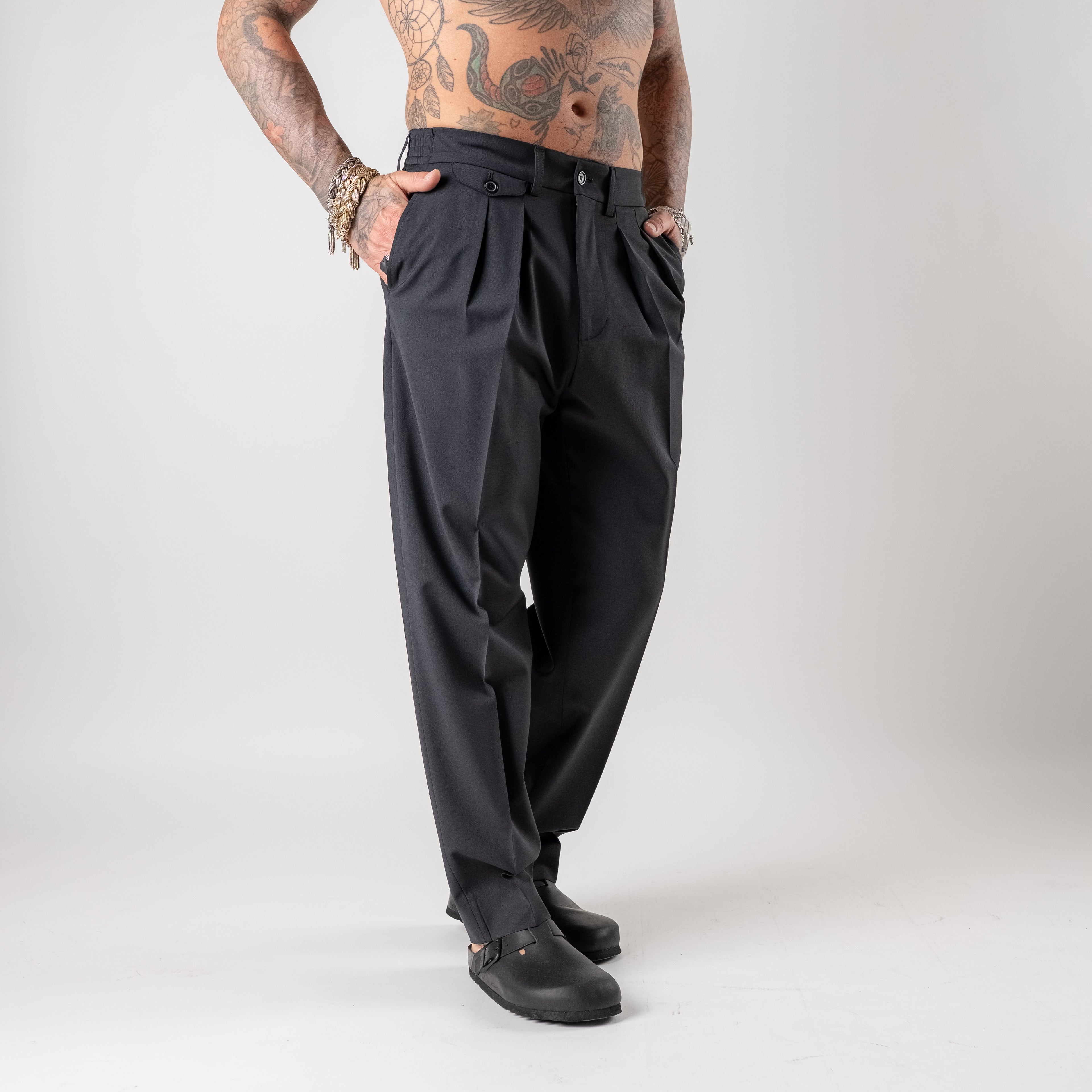 Double-pleated tailored trousers