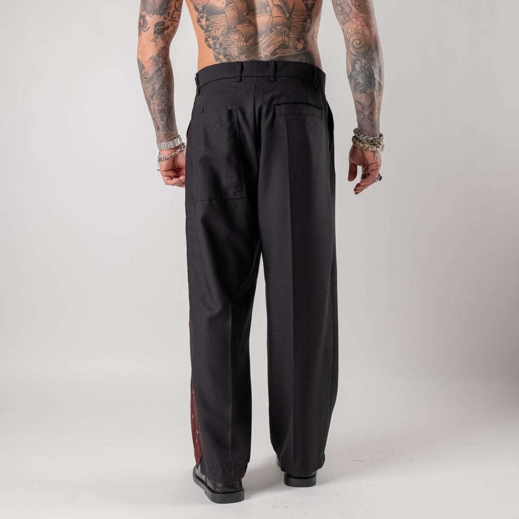 Tailored trousers with tie detail in cool wool