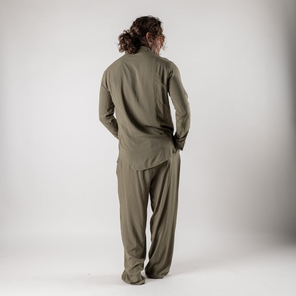 V-neck button-down viscose shirt