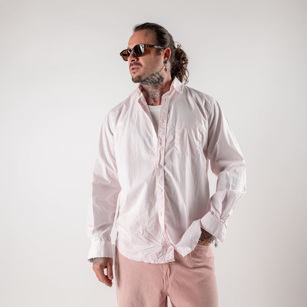 Raw hedge shirt with raw cut details