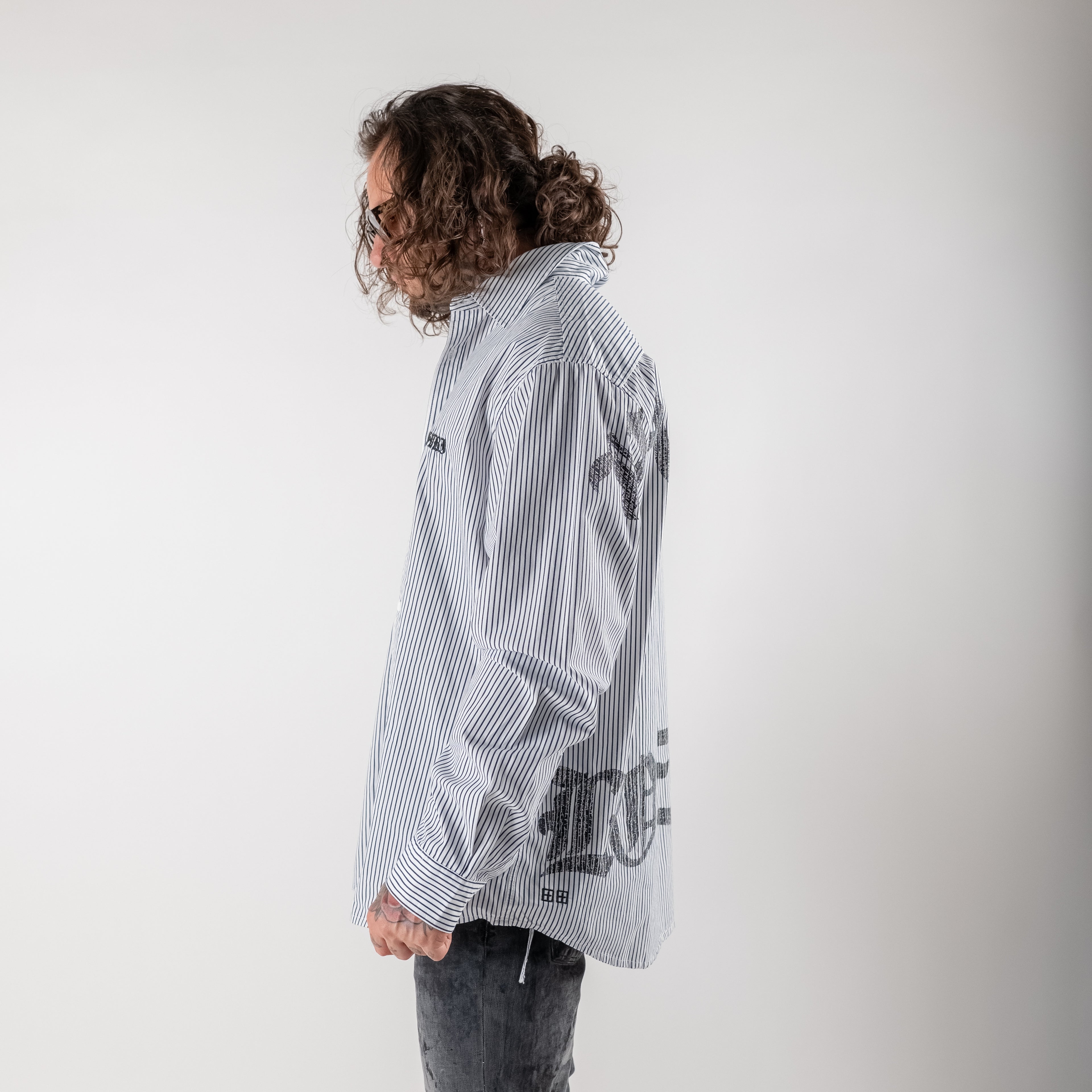 Black stripe oversized shirt