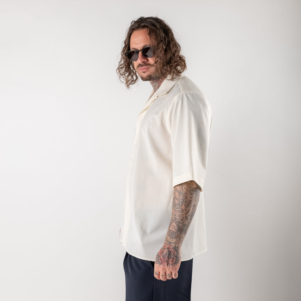 Short-Sleeved Shirt with Camp Collar
