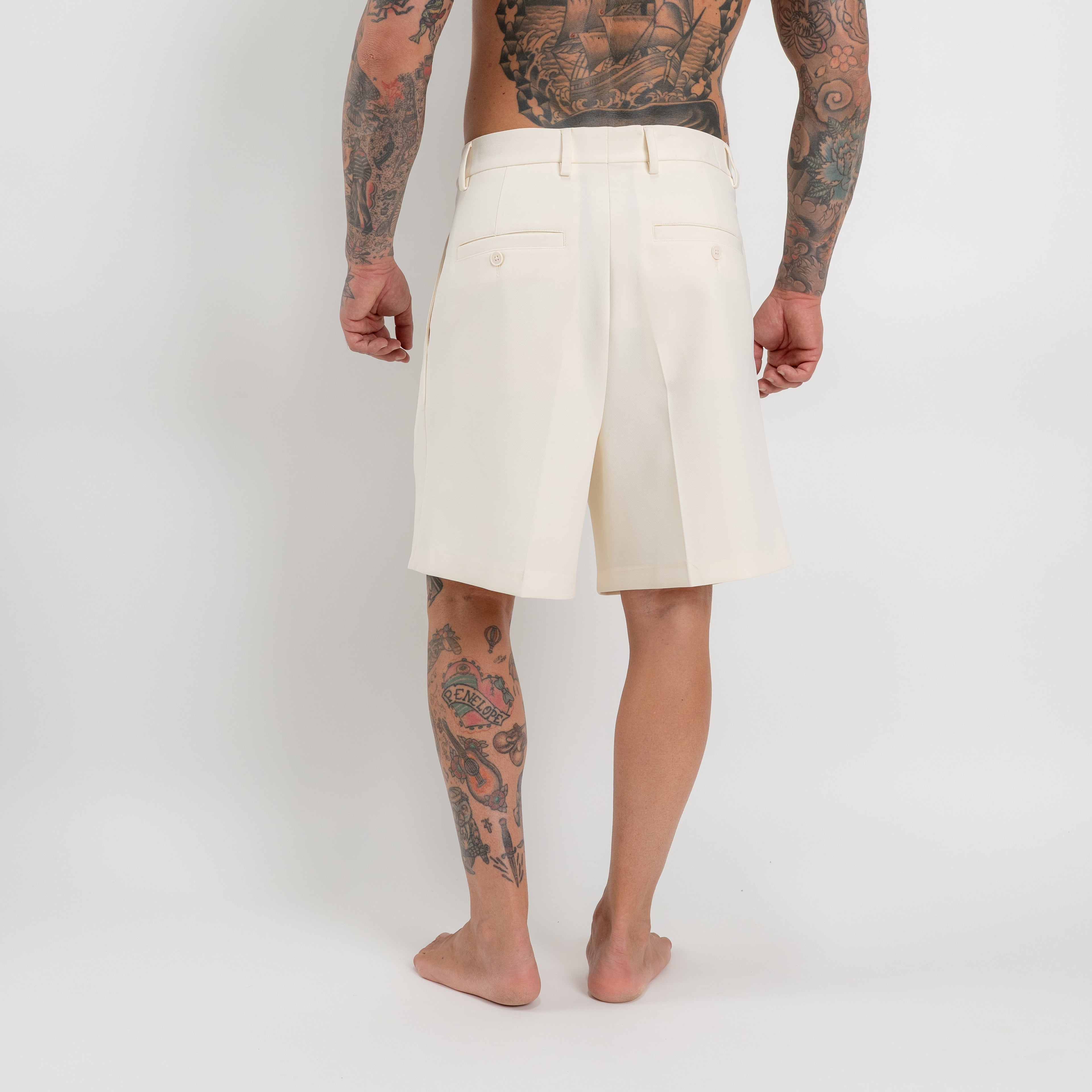 Bermuda Sartoriale doppia pinces in crepe di cotone