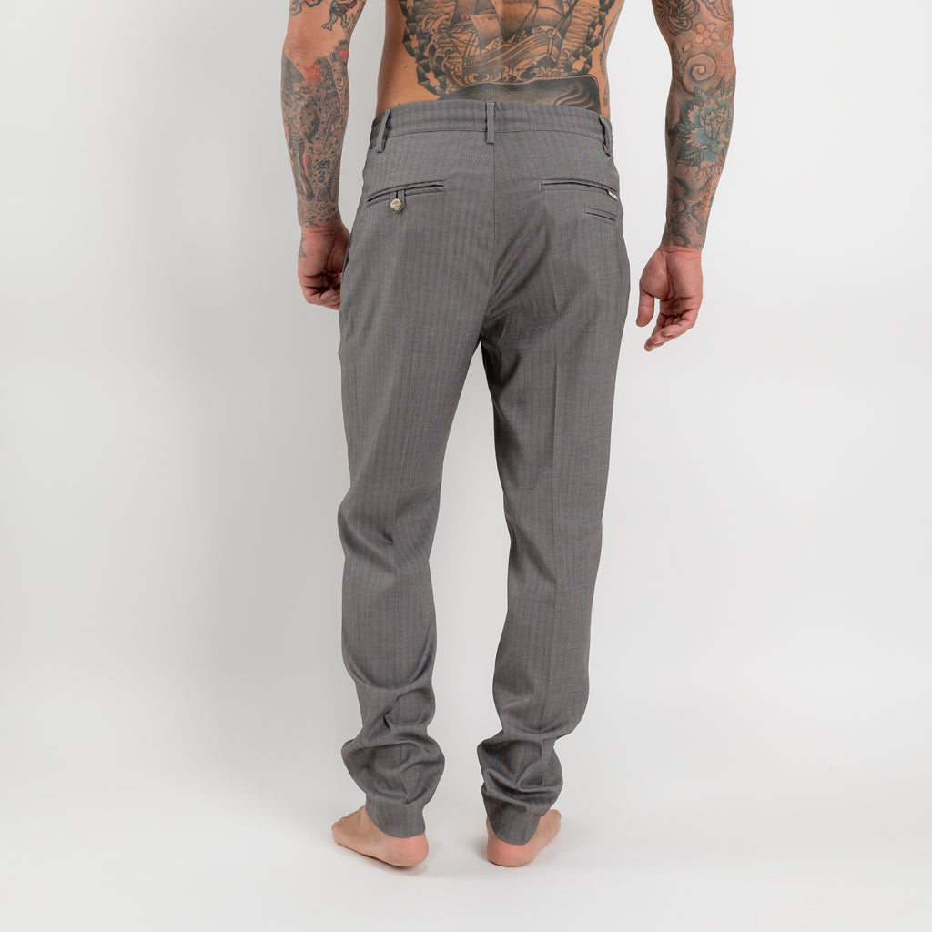 Pantalone stripes elastico posteriore