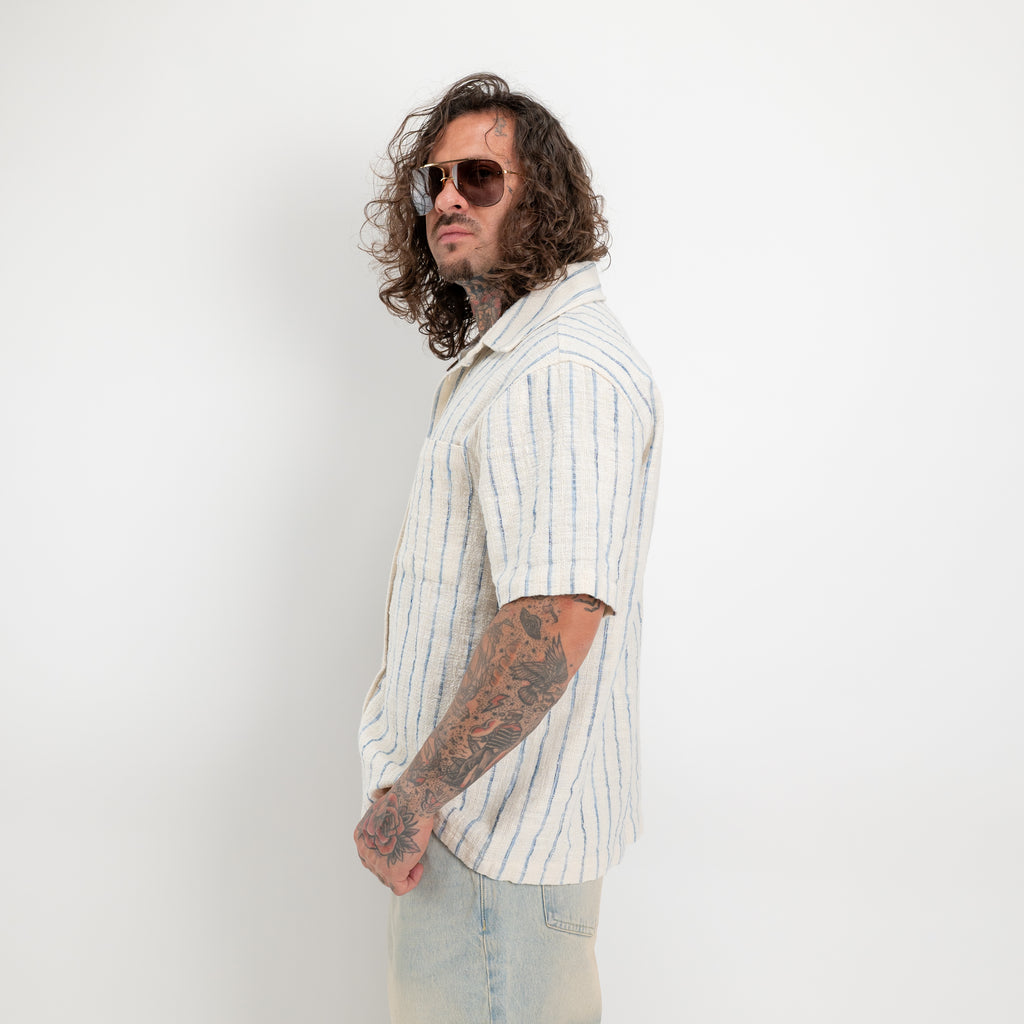 Camicia fiammata e righe