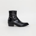 Stivale in pelle con borchie