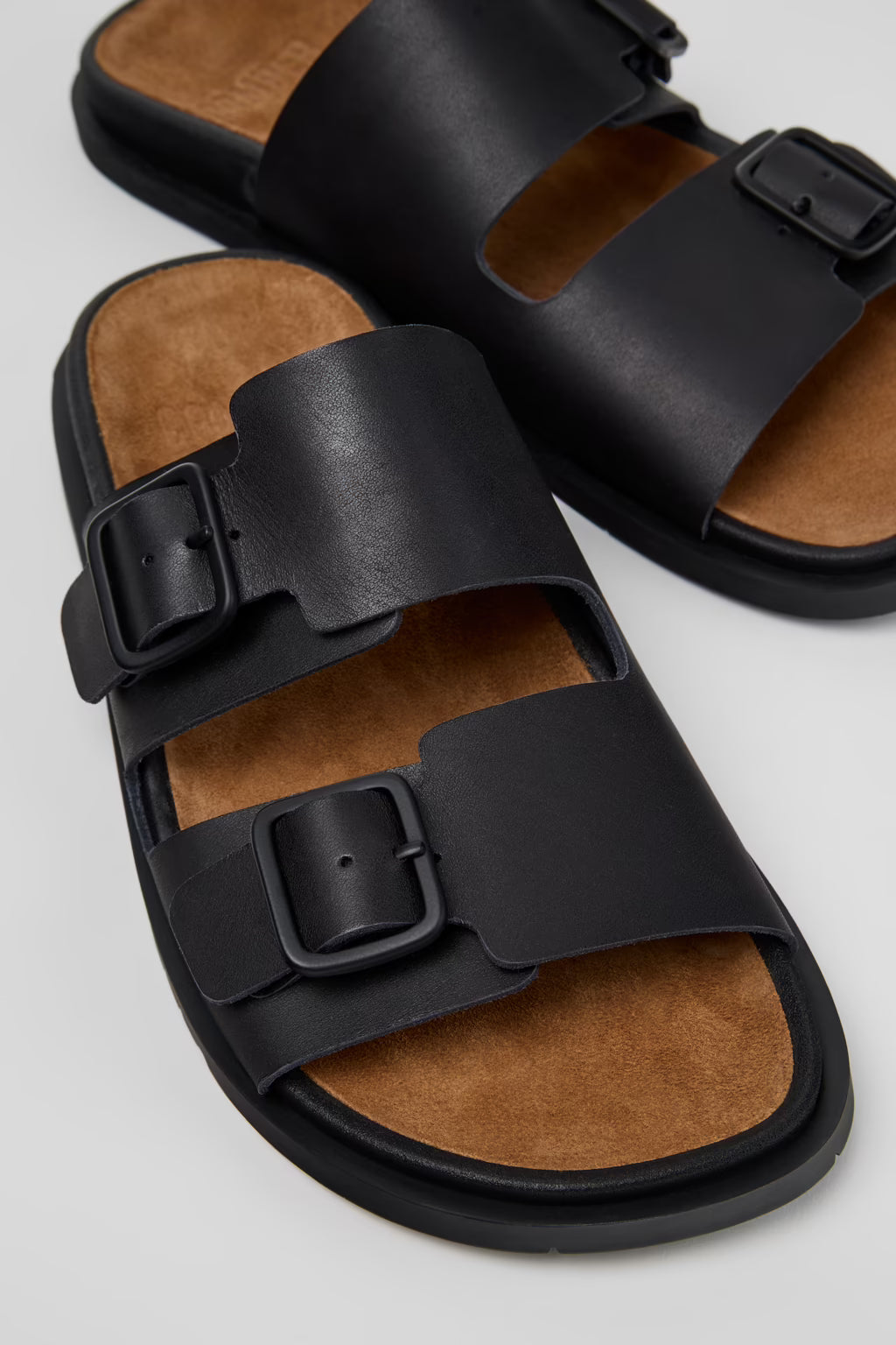Flat leather sandals with buckles - Black
